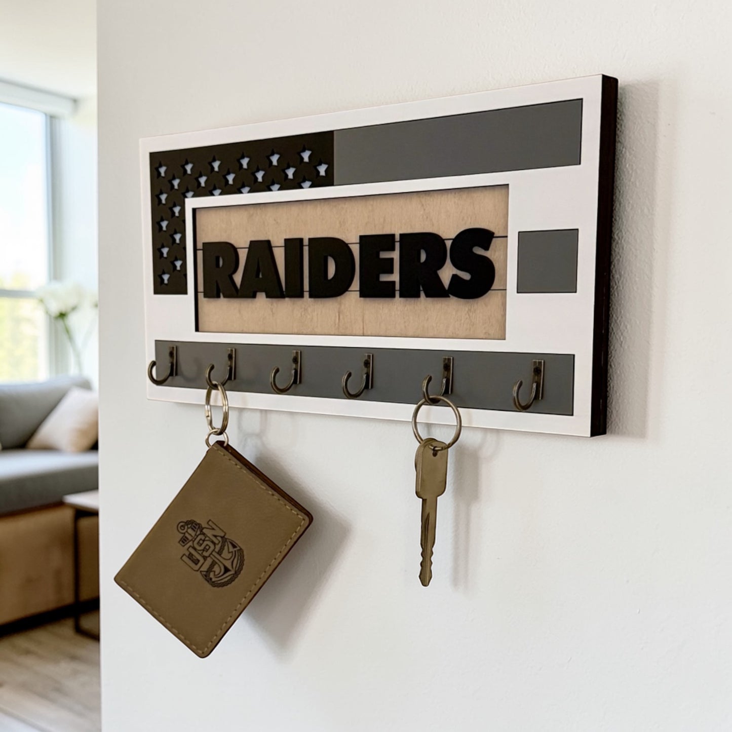 Las Vegas Raiders Wall Key Holder – American Flag Wooden Key Rack with 6 Hooks – Football Fan Home Decor