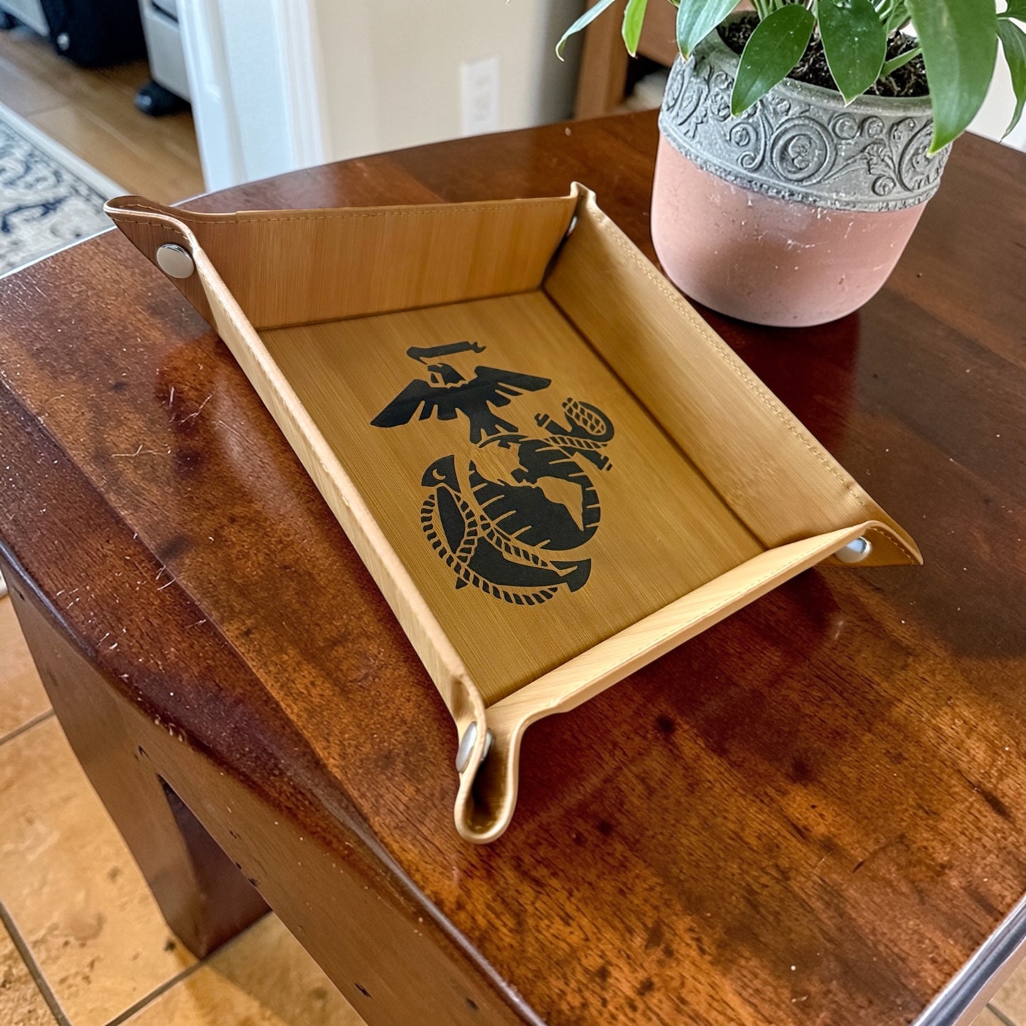 Marine Corps Catchall Tray – USMC Eagle Globe & Anchor Leatherette Valet Tray (6" x 6")